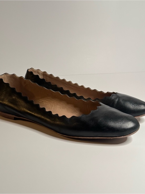 Chloe Shoes - Chloé Black Scalloped Leather Ballet Flats | EU 40 | US 9.5